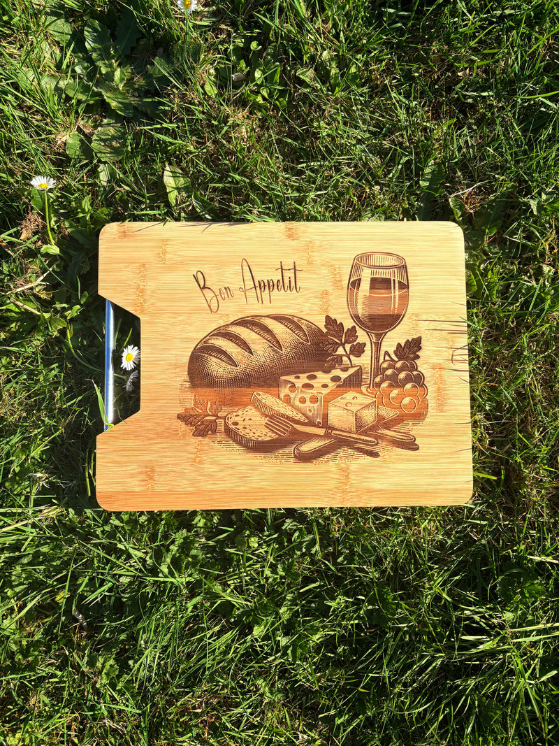 Planche à découper bois massif gravée Bon Appétit – BANCO-STORE