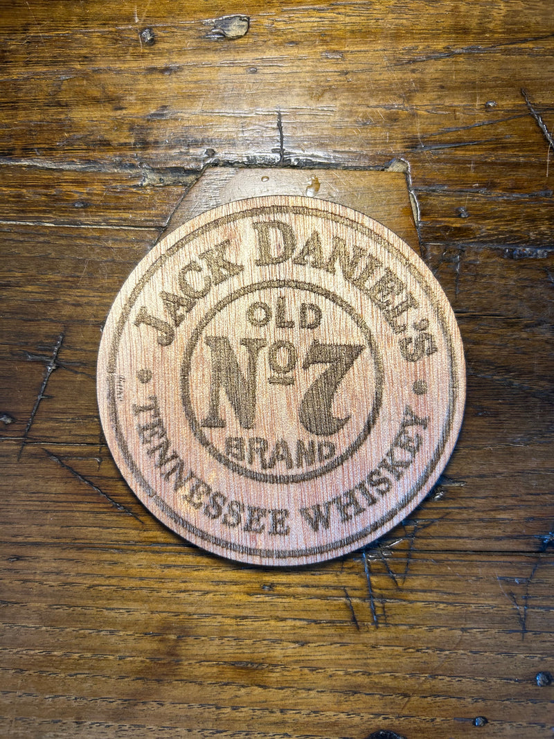 Lot 2 dessous de verre bois gravés Jack Daniel's – BANCO-STORE