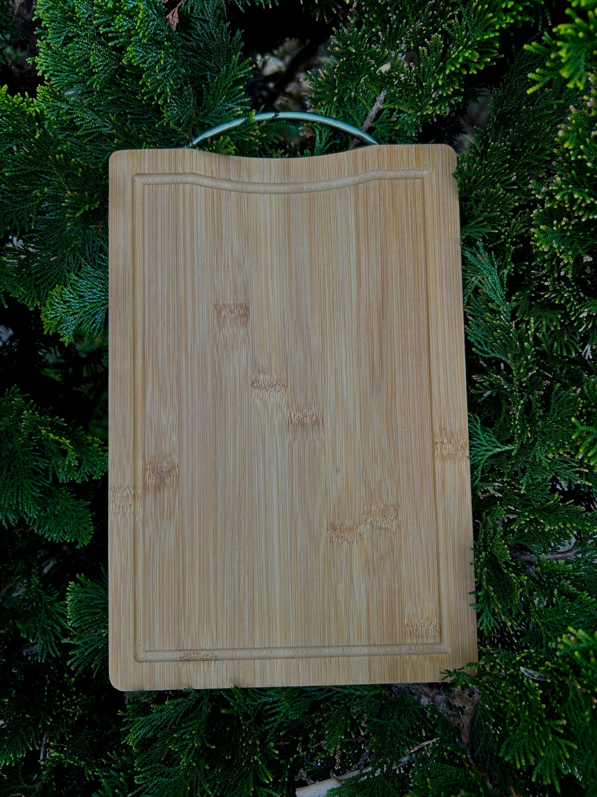 Planche à découper bois personnalisée gravure laser sur mesure – BANCO